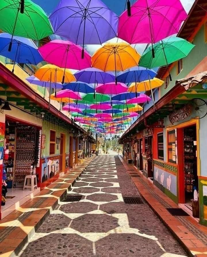 Apartamento Plazoleta De Colores Apartment Guatape Bagian luar foto