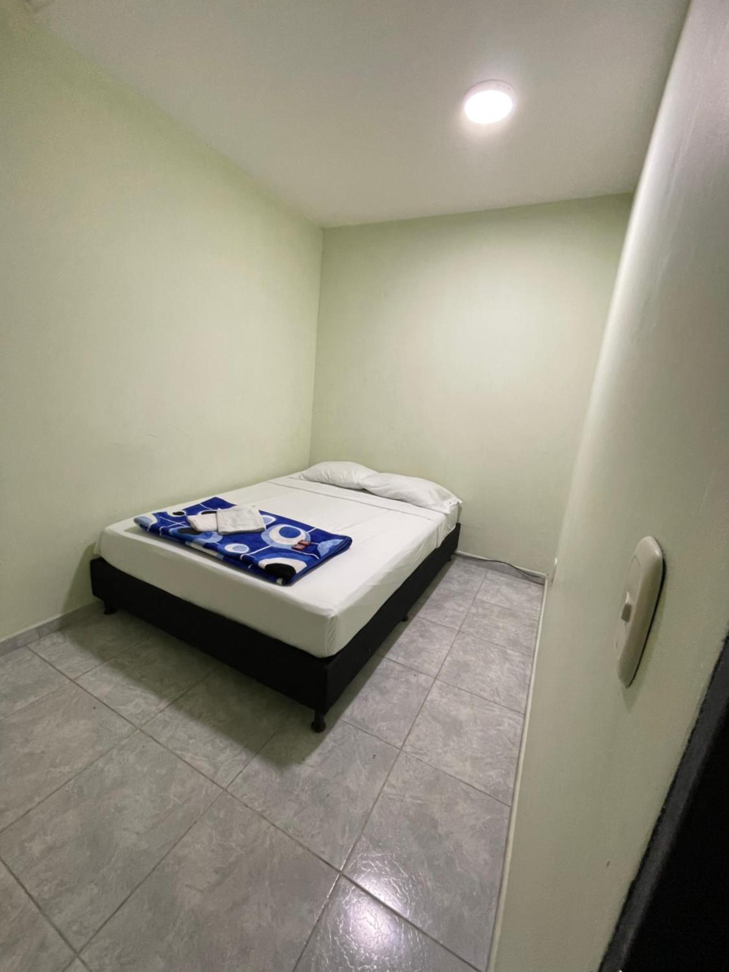 Apartamento Plazoleta De Colores Apartment Guatape Bagian luar foto